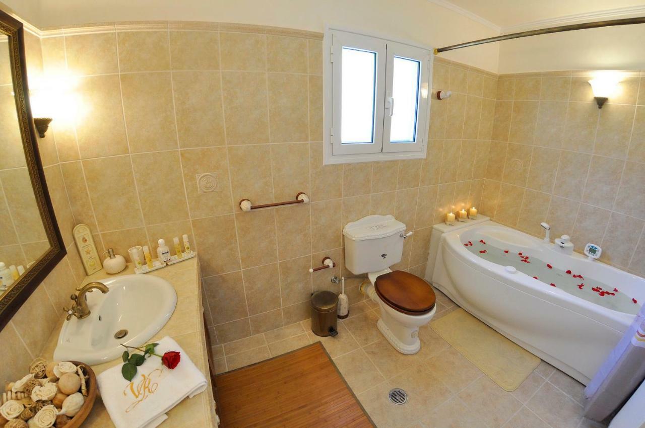 Villa Romantica Perama  Extérieur photo