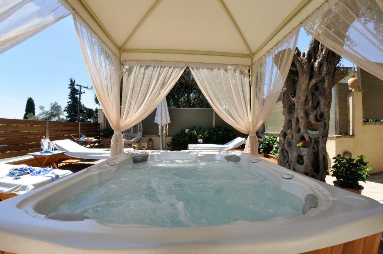 Villa Romantica Perama  Extérieur photo